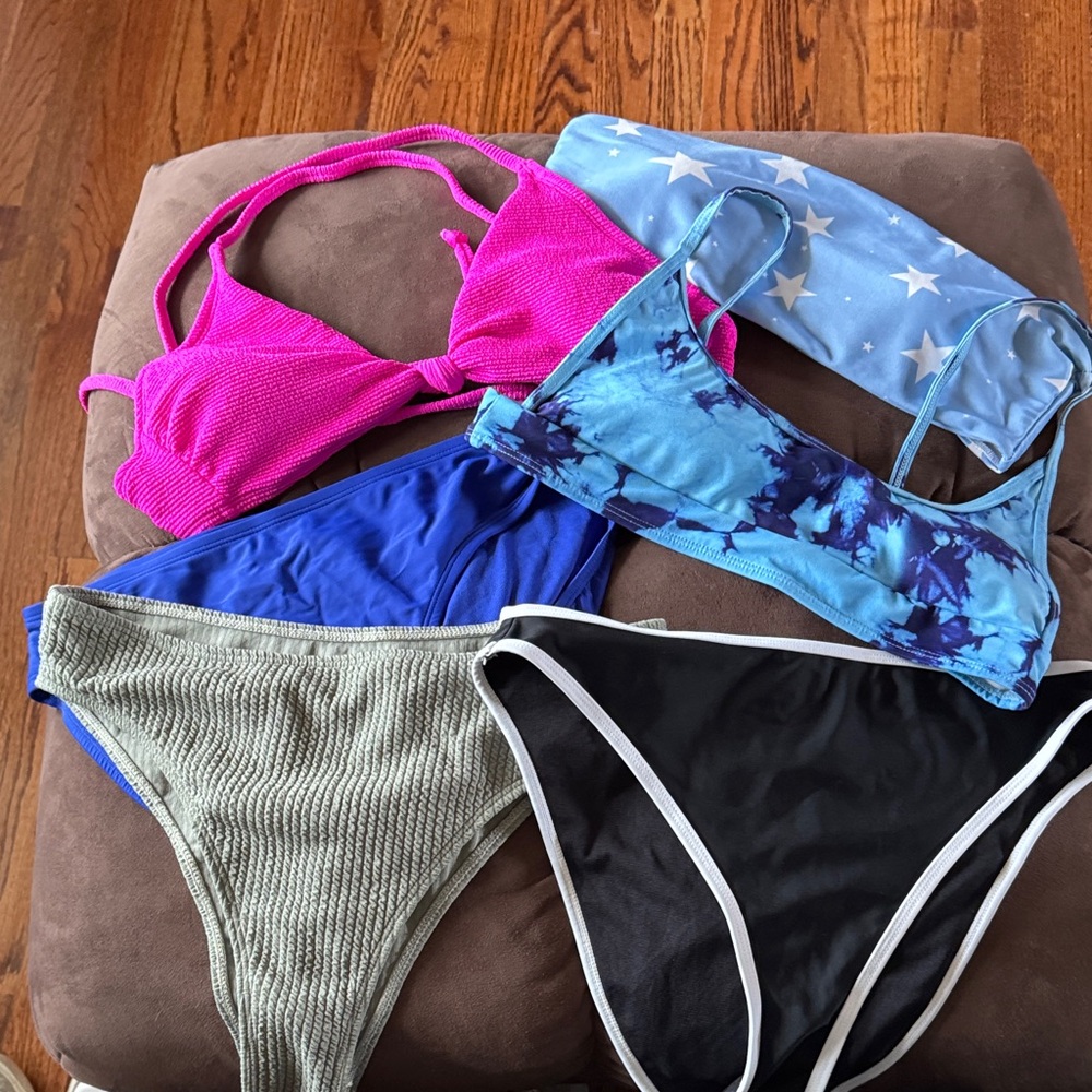 mis match bikinis. bottoms NEVER worn!